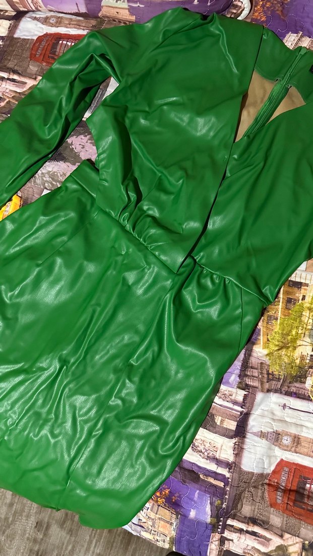 Yeşil V Yaka Midi Deri Elbise - Görsel 3