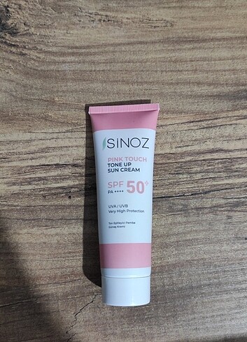 Sinoz Pink Güneş kremi 