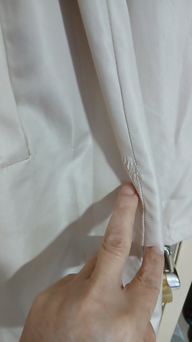 Bej Kapüşonlu Belden Bağlamalı Uzun yağmurluk - Görsel 5