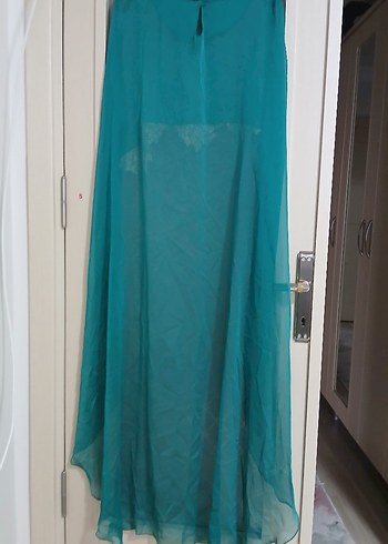 Turkuaz İşlemeli Uzun Abiye  şifon, tül pelerin. - Görsel 4