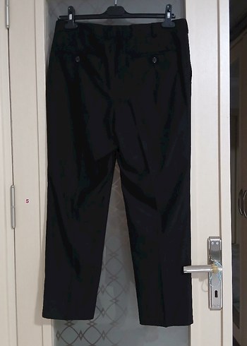 Düz Siyah Kemerli Erkek Pantolon 
48 beden - Görsel 4