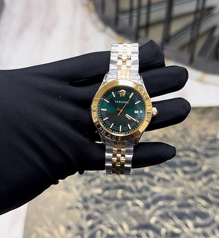Versace VRSCVEVK00620 Erkek Kol Saati