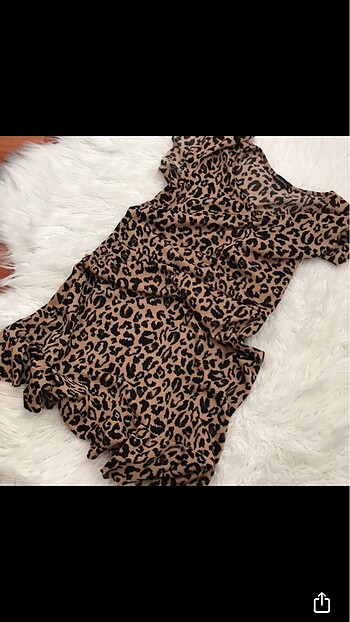 leopar desenli elbise
