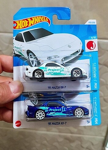 Hot Wheels 2 li Mazda rx7 lotu