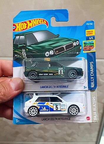 Hot Wheels 2 li Lancia delta Lot