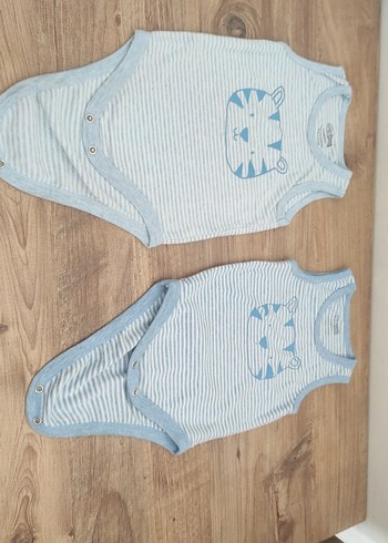 Mavi Pamuklu Erkek Bebek Kolsuz Çıtçıtlı Body