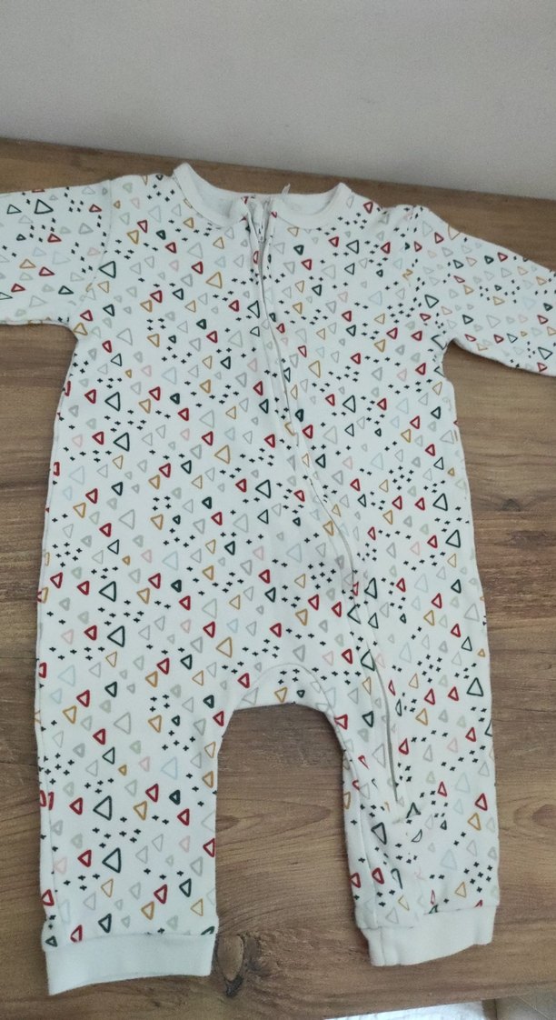 Beyaz Desenli Bebek Tulumu - Görsel 2