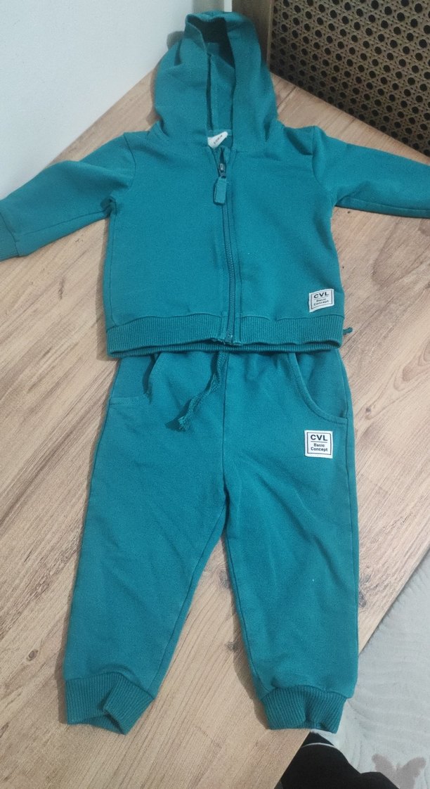 Koyu Mavi Kapüşonlu Bebek Takımı - Görsel 2