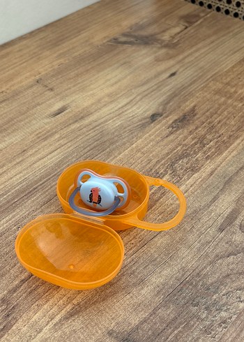 Turuncu Bebek Emziği ve Kılıfı - Görsel 2