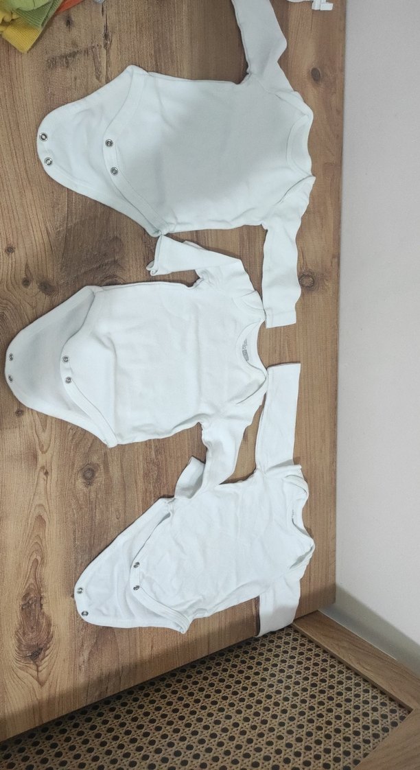 Uzun Kollu Beyaz Bebek Body - Görsel 2