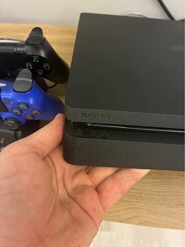 Beden Renk Ps4 slim kasa