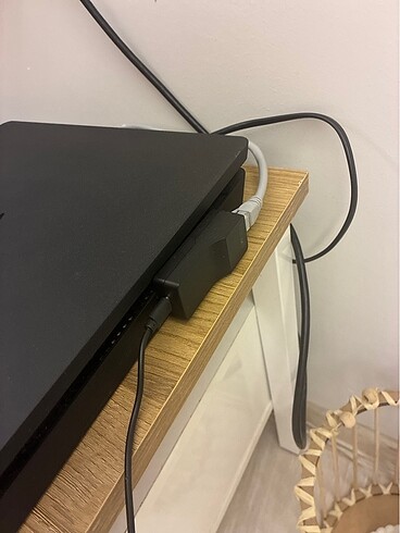Beden Ps4 slim kasa