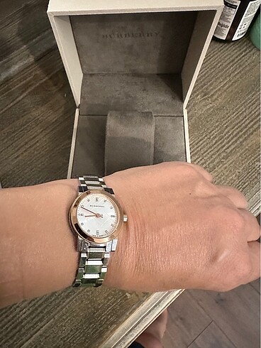 Burberry orijinal saat