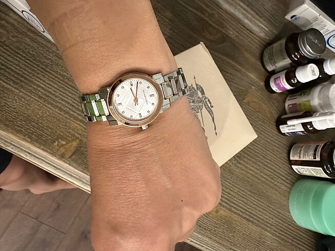 s Beden gri Renk Burberry orijinal saat