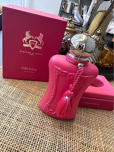  Beden Parfums de Marys ORIANA