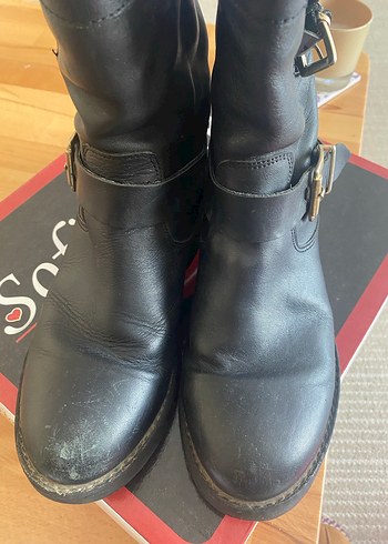 Siyah Deri Tokalı Biker Botlar - Görsel 8