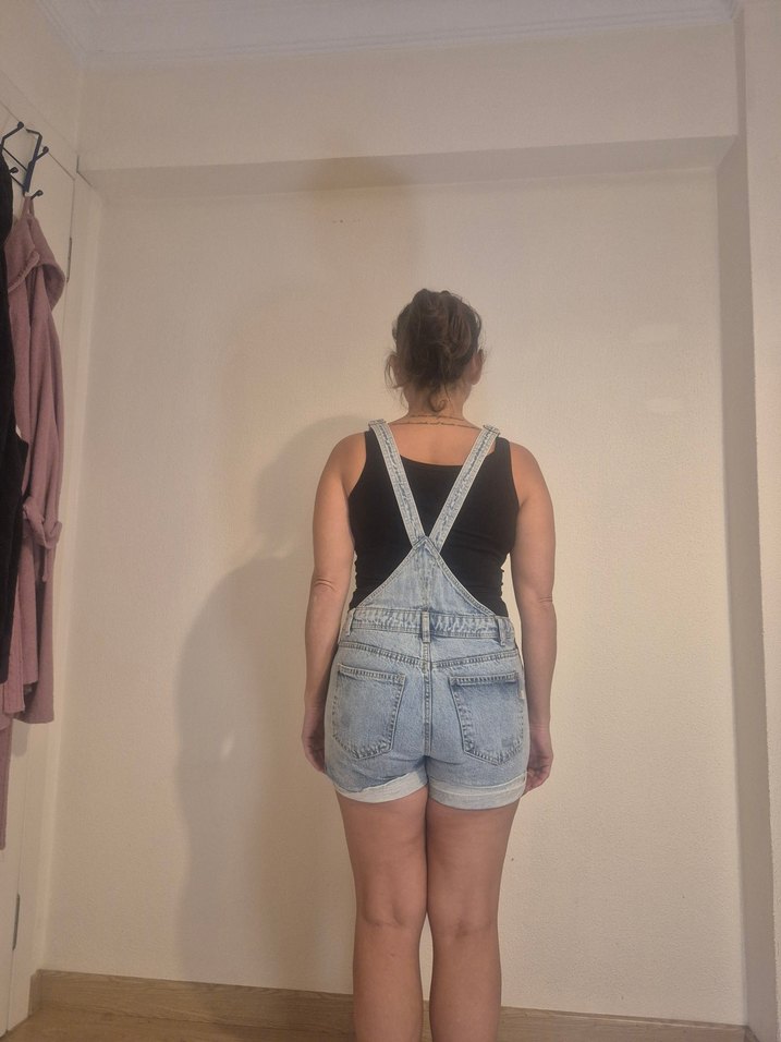 Kadın Mavi Kot Şortlu Salopet Bershka - Görsel 2