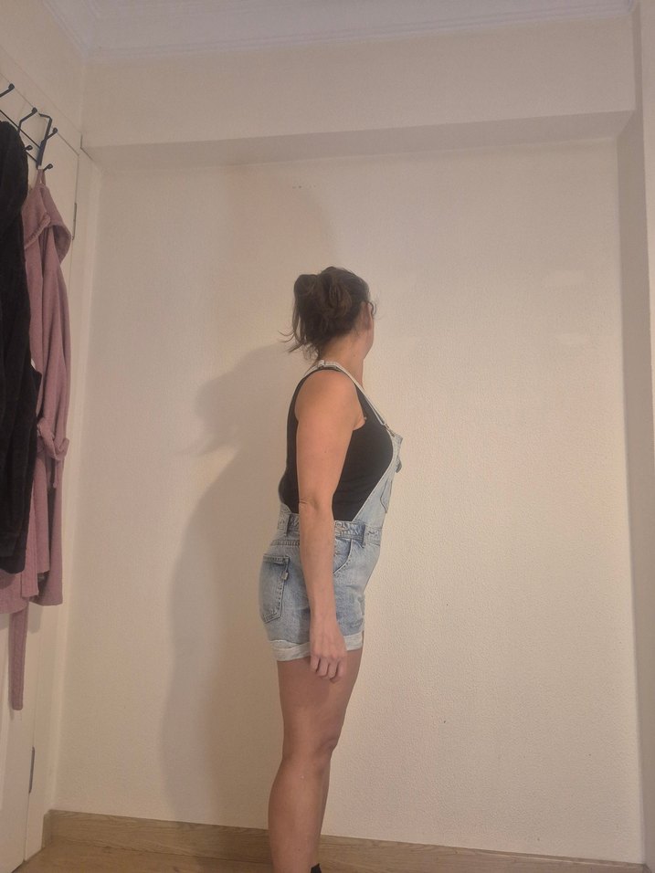 Kadın Mavi Kot Şortlu Salopet Bershka - Görsel 3