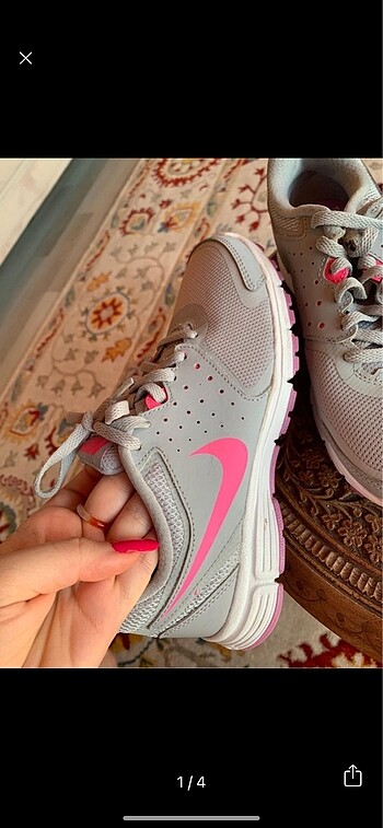 Nike kadın spor ayakkabı