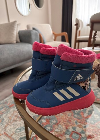 26 Beden Kız Çocuk Pembe Baskılı Adidas Bot