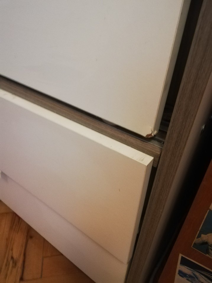 İKEA Sürgülü Dolap - Görsel 4