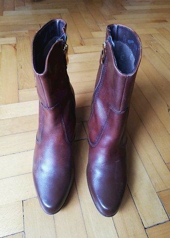 Caprice Deri Kadın Bot - Görsel 4