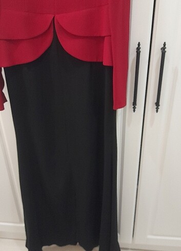 42 Beden Abiye tarzi elbise butik dayı markasıdır çok guzel kaliteli kum