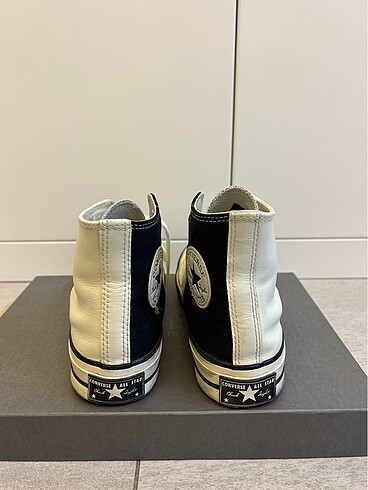 37 Beden çeşitli Renk Converse ChuckTaylor Rivals Colorblocked Sneaker