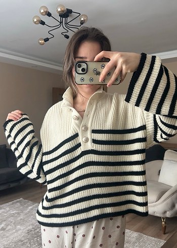 Düğmeli Yüksek Yakalı Kadın Triko Kazak - Görsel 2