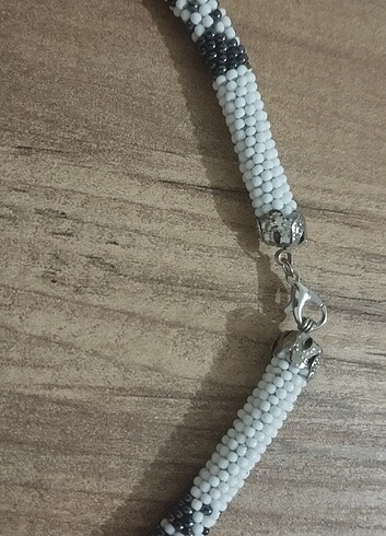 Tasarımcı Handmade hapishane işi kolye(siyah/beyaz)
