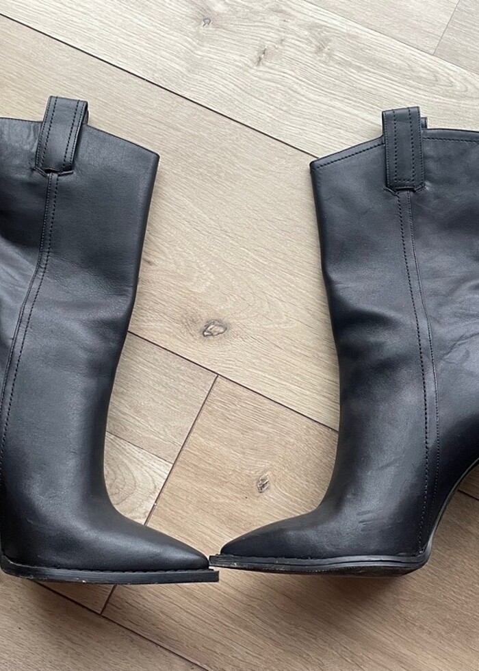 Italyan bot - Görsel 2