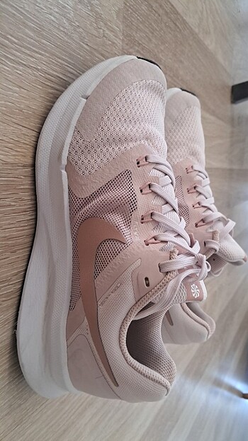 38 Beden Nike kadin koşu ayakkabisi