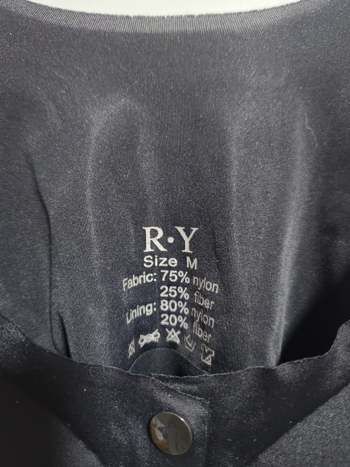 Siyah Goth Tarzı Atlet Sütyen - Görsel 3