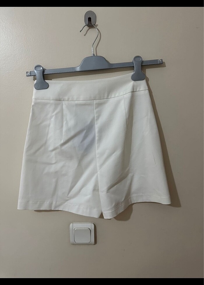 Perspective ekru şort etek. - Görsel 3