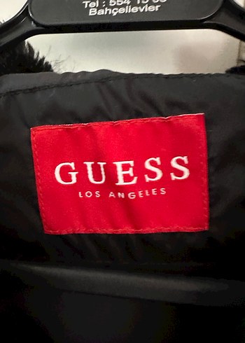 GUESS Siyah Kürklü Kadın Kışlık kapüşonlu Mont - Görsel 2