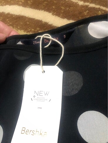 İnce tül bluz bershka marka