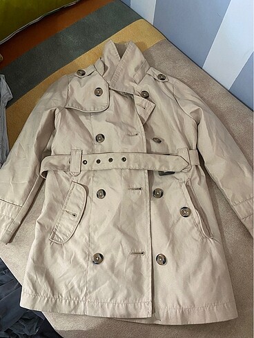 LCW kız /çocuk trençkot 5-6 yaş camel renk