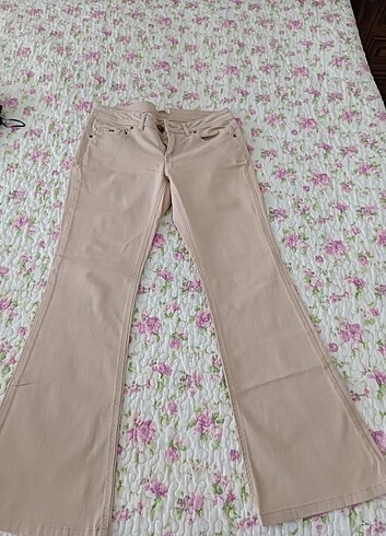 LC Waikiki İspanyol paça pantolon