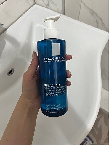 La roche posay yüz yıkama jeli
