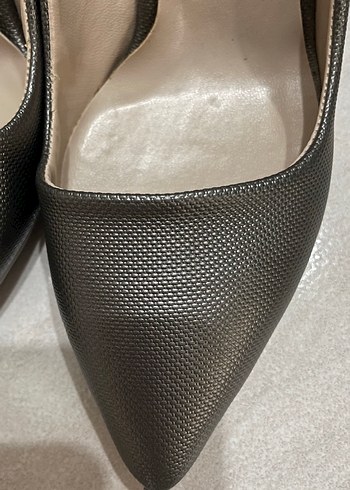 39 Beden Grinin Parlak Yılan Desenli Stiletto Topuklu