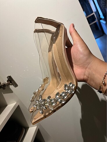 Tarzkız butik taşlı topuklu ayakkabı