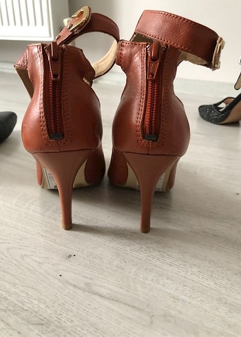 Turuncu Deri ince Topuklu Ayakkabı - Görsel 6