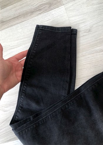 Siyah Kemerli Kadın Denim Pantolon - Görsel 10
