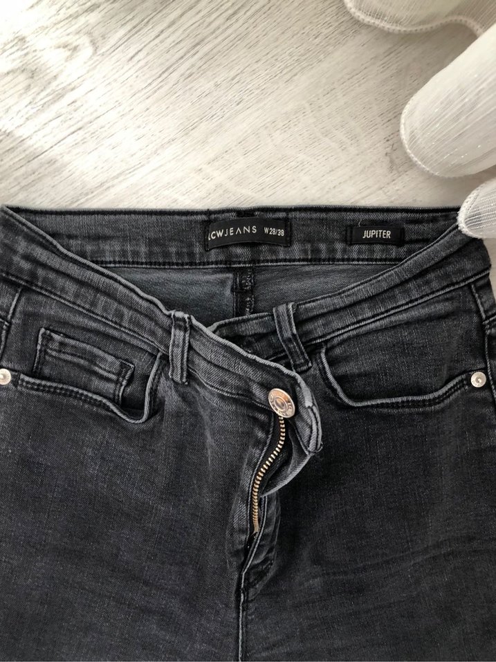 Siyah Kadın Dar Kesim Kot Pantolon - Görsel 5