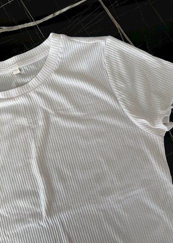 Beyaz Kısa Kollu Basic Kadın fitilli Tişört - Görsel 3