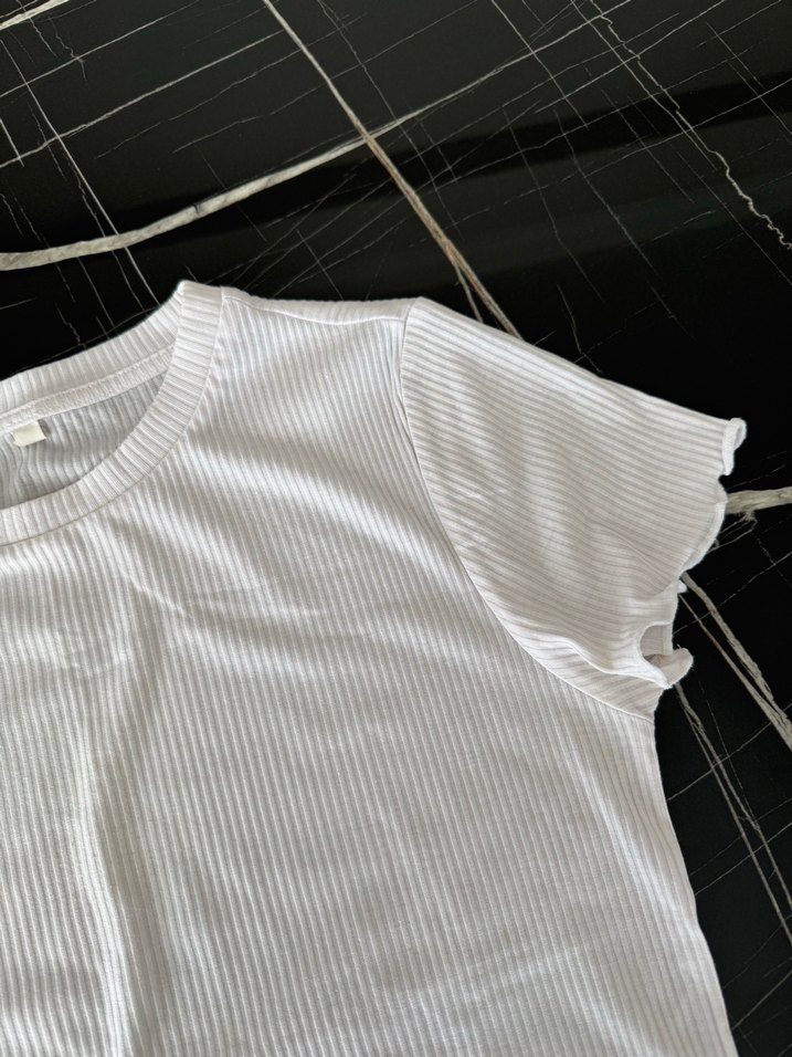 Beyaz Kısa Kollu Basic Kadın fitilli Tişört - Görsel 4