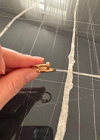 Düğme Detaylı Parlak Altın Kadın Yüzük - Görsel 2