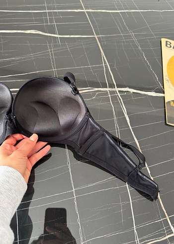 Minimalist Siyah Midi Sütyen - Görsel 4