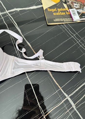 Minimalist Siyah ve Beyaz Sütyen Seti - Görsel 9