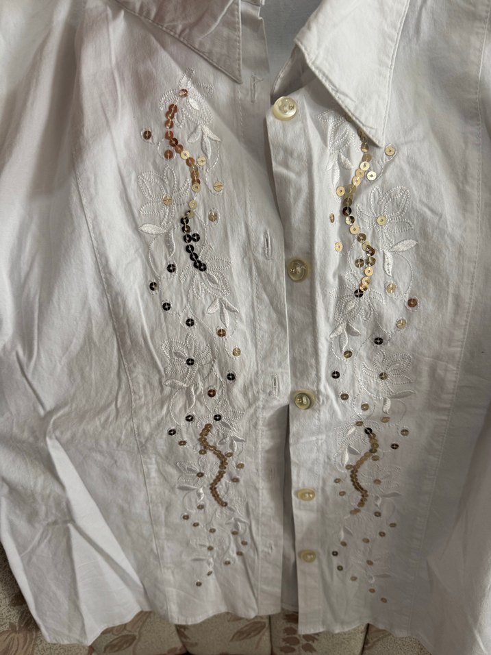 Nakışlı Beyaz Keten Kadın Gömlek - Görsel 2